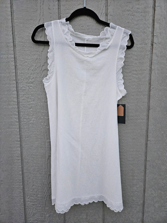 White sleeveless women's dress