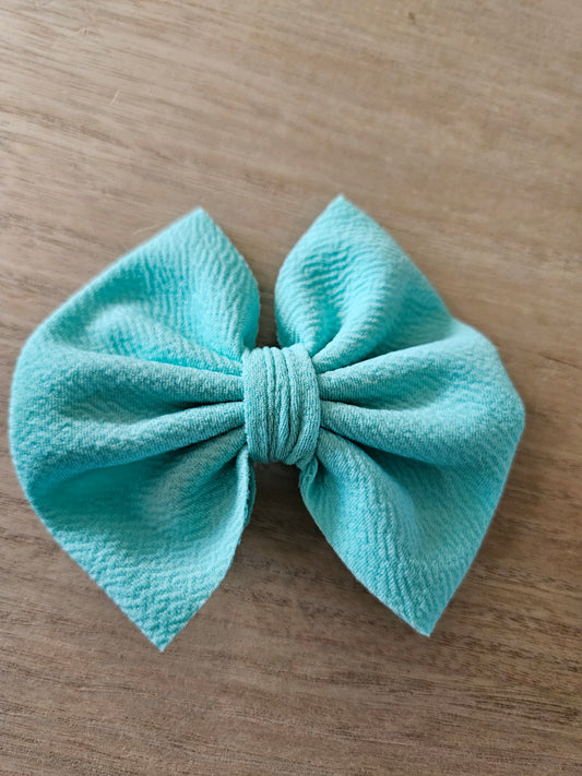 Mint bow