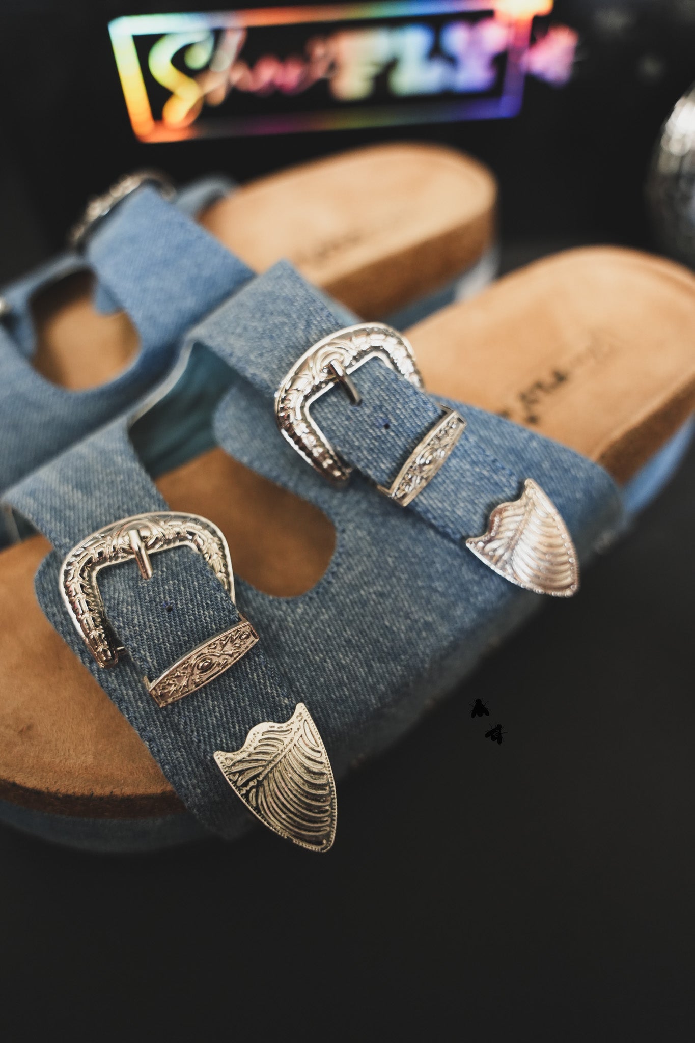 PLATINUM BUCKLES *DENIM